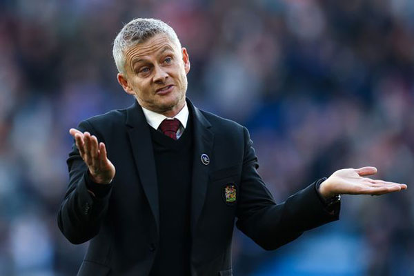 Trước vòng 10 Premier League: Tâm điểm vẫn là MU
