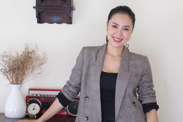 Hồng Diễm: Nguồn cảm hứng tuyệt vời cho những cô nàng công sở