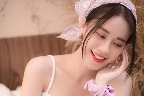 MC 'Bữa trưa vui vẻ' gây chú ý khi thi Hoa hậu Việt Nam 2020