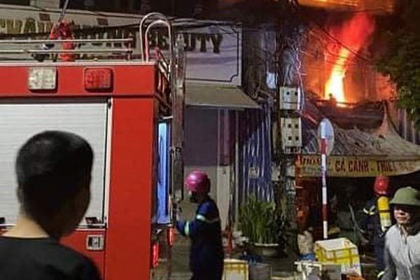 Cháy nhà ở Thanh Hóa, 3 người trong một gia đình tử vong