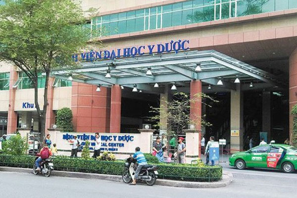 NÓNG: BV ĐH Y Dược có ca dương tính nCoV, hỏa tốc xét nghiệm, khoanh vùng