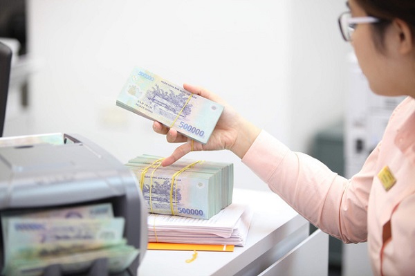 BẢN TIN TÀI CHÍNH 8/10