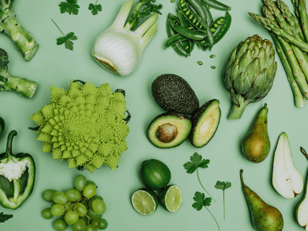 Ăn trái cây và rau củ màu xanh mang lại lợi ích bất ngờ gì cho cơ thể?