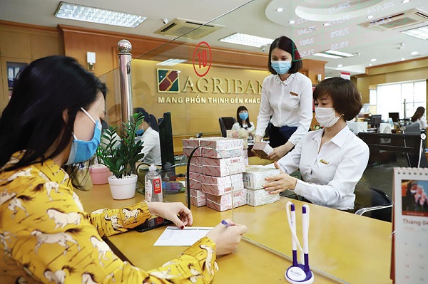 BẢN TIN TÀI CHÍNH 12/3