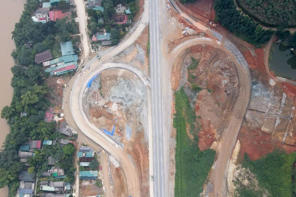 Nút giao 'trái tim' 150 tỷ đồng nối Phố Lu với cao tốc Nội Bài - Lào Cai