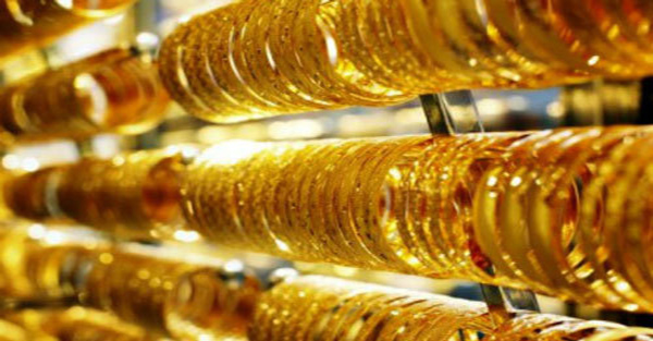 Giá vàng hôm nay 16/8: USD xuống thấp, vàng tiếp tục tăng lên