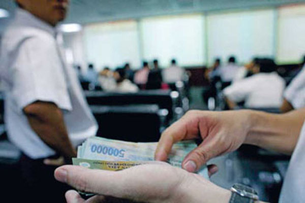 BẢN TIN TÀI CHÍNH 10/6