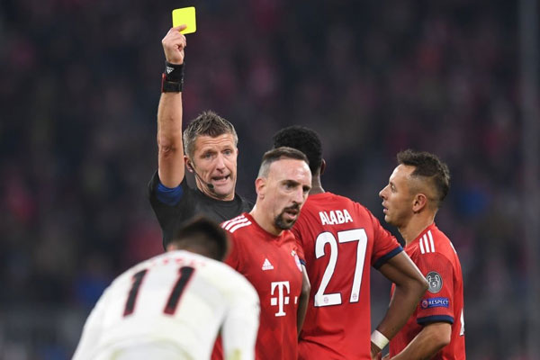 UEFA phân công trọng tài Italia bắt CK Champions League