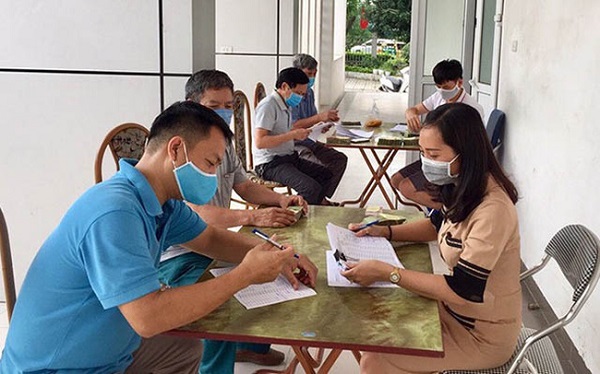 BẢN TIN TÀI CHÍNH 10/8